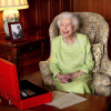96 éves lett II. Erzsébet királynő, ezzel a fotóval ünnepelte szülinapját