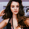 A kulisszák mögött: Selena Gomez sikítozva fogott békát új számának klipjében