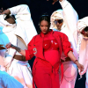 A TikTok sztárjai lettek az idős nénik, akik újraalkották Rihanna legutóbbi fellépését - így reagált az énekesnő