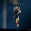 Aggódnak a rajongók Taylor Swift miatt - a koncertjén szúrtak ki valamit