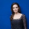 Angelina Jolie sikeresen megnyerte a pert