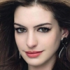 Anne Hathaway vágyik az anyaságra