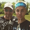 Apja fia! Justin Bieber le sem tagadhatná Jeremyt, annyira hasonlít rá