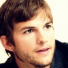 Ashton Kutcher az apaság minden pillanatát élvezi