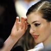 Balesetet szenvedett Anne Hathaway
