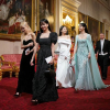 Blackpink a Buckingham-palotában: csodaszép estélyikben ragyogtak a lányok!
