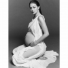 Csodaszép terhesfotókat posztolt magáról Gigi Hadid