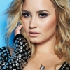 Demi Lovato bőrápoló szettet dob piacra