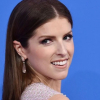 Egy kis szívesség 2: Anna Kendrick és Blake Lively kibékültek a film kedvéért