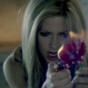 Egyszerű klippel jelentkezett Avril Lavigne