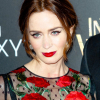 Emily Blunt kiskorában dadogott, meglepő dolog segített rajta