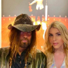 "Fordulj meg és fuss!" - Ezt tanácsolná magának Billy Ray Cyrus exe az első találkozásukkor