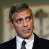 George Clooney-t leköpdösték