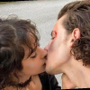 Halloweeni jelmezben csókolózik Shawn Mendes és Camila Cabello – videó!
