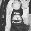 Jessica Simpson egy hónapos babájáról posztolt