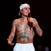 Justin Bieber kimerültség miatt ismét szünetelteti koncertturnéját 