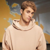 Justin Bieber elhalasztja koncertjeit: lebénult a fél arca