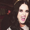 Katy Perry: „Csak szeretnéd, hogy szexszel jótékonykodjak”