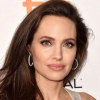 Kiderült, mit ábrázol Angelina Jolie új tetkója