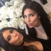 Kim Kardashian találkozott a hasonmásával! Te meg tudod különböztetni őket?
