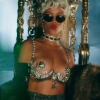 Klippremier: Rihanna — Pour It Up