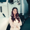 Lana Del Rey beállt dolgozni egy gofrizóba