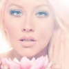 Lassú dallal jelentkezik Christina Aguilera