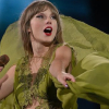 Még Taylor Swift is meglepődött Florence Welch hangján: videó a közös stúdiózásukról!
