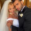 Megérkeztek az első képek Britney Spears esküvőjéről! Ilyen volt az énekesnő menyasszonyi ruhája