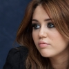 Miley Cyrus turnézni indul