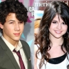 Nick Jonas újra Selena-t akarja