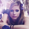 Nyilvánosságra került Avril lemezborítója