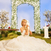 Paris Hilton elárulta, hogy eredetileg 45 esküvői ruhája volt