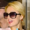 Paris Hilton tökkel eteti az árvákat