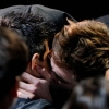Pattinson megcsókolta Taylor Lautnert