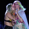 Részeg rajongó tapizta Katy Perryt