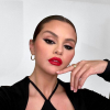 Selena Gomez nem sokat hagyott a képzeletre: Párizsban divatozik az énekesnő