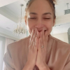 Semmi filter 54 évesen: smink nélkül mutatta meg magát Jennifer Lopez - videó