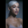 „Szelfi” videóval jelentkezett Ariana Grande is új dalához