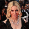 Szembement önmagával: Madonna mégis örökbefogadott két gyereket