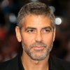 Tanúvallomásra idézték Clooney-t