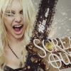 Taylor Momsen: „Teljesen őrült vagyok!”