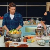 Taylor Swift és Jamie Oliver a konyhában hülyül