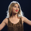 Travis Kelce reagált Taylor Swift dalszöveg változtatására, amiben a szerelmükre utalt