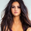 Új klip érkezett Selena Gomez dalához