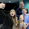 Vilmos herceg elvitte a gyerekeit Taylor Swift londoni koncertjére
