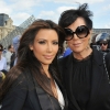 Vissza a családi fészekbe: Kim Kardashian hazaköltözött Kris Jennerhez