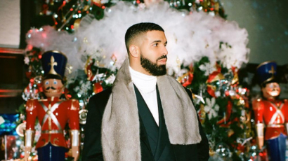 35 ezer dollárért árulják Drake jegyzetfüzetét