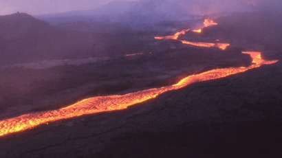 38 év után kitört a világ egyik legnagyobb működő vulkánja, a Mauna Loa