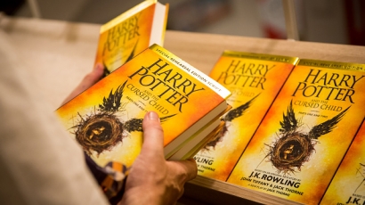 A Harry Potter és az elátkozott gyermek az évtized legkeresettebb könyve